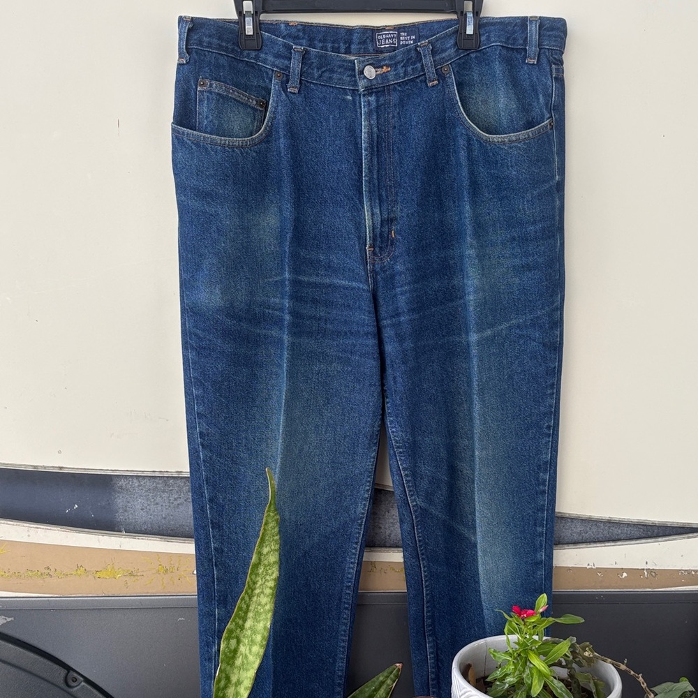 Old Navy Men's Deep Blue Straight Jeans